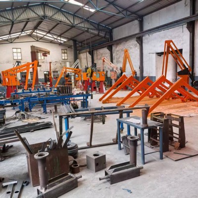 Manipulatorul de foundry: procesul de lucru în atelier